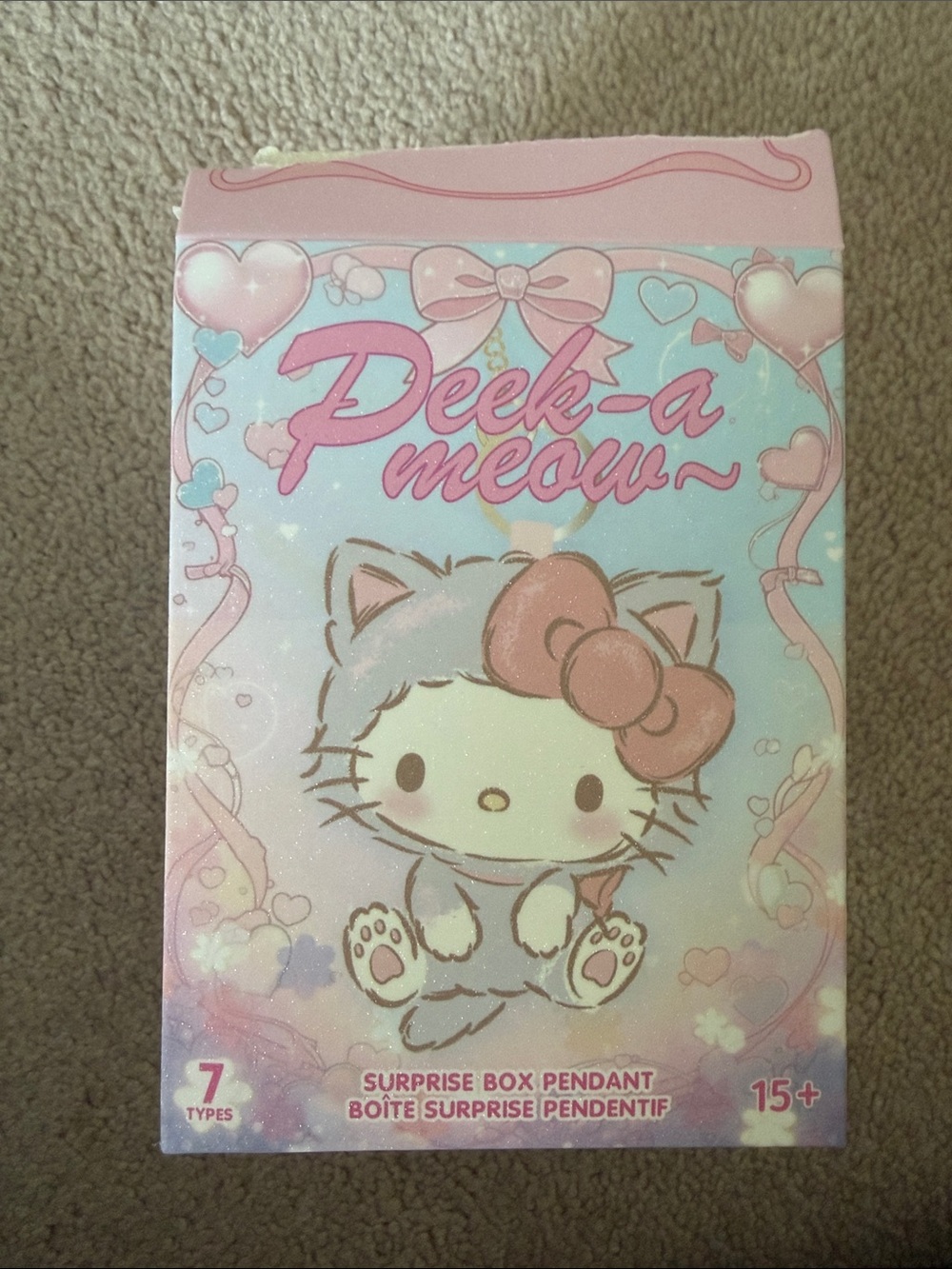 Miniso Hello Kitty Peek-a Meow Surprise Box Pendant